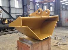 Trapeze Bucket